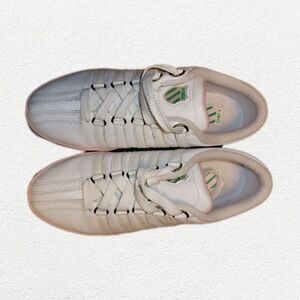 Womens size 7 kswiss white and pink shoes